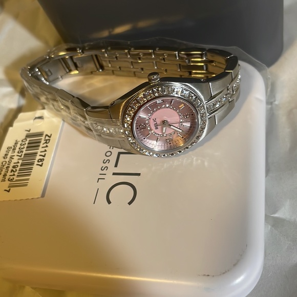 One size - Picture 3 of 5